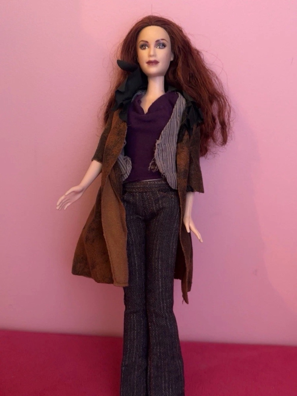 Mattel Barbie  VICTORIA doll, Twilight Saga Eclipse Collector Pink Label